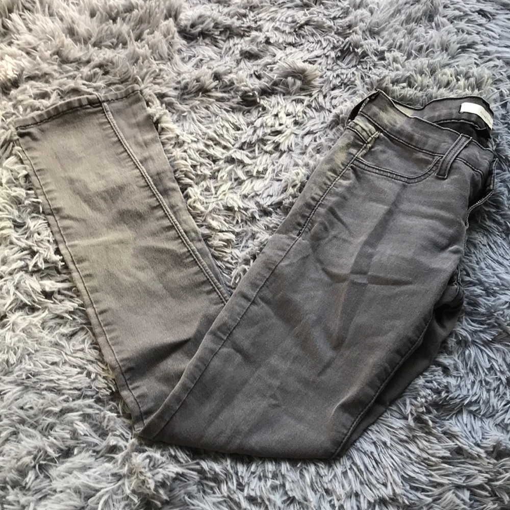 Gray Skinny Jean